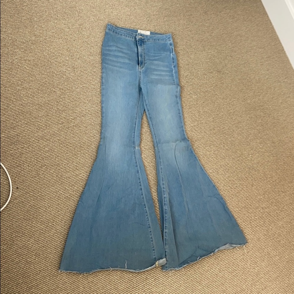 High-waisted Bell Bottoms